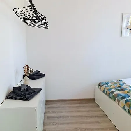 Harbour Soul - 3 & Kitchen, Balcony